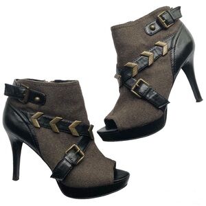 NINE WEST olive green boots peep toe ankle stiletto heels straps gold buckle 6.5